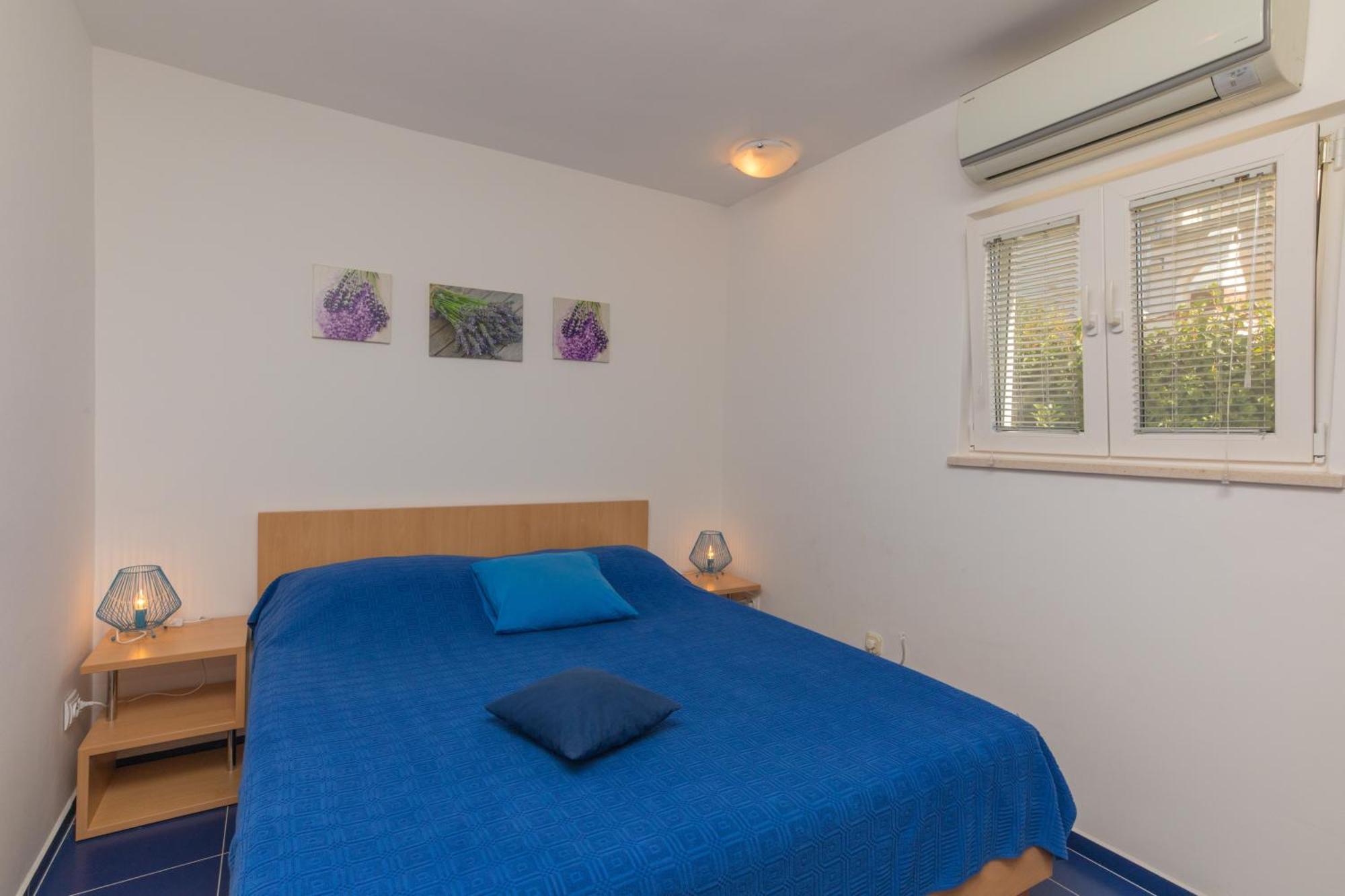 Apartments Lux Bol Ngoại thất bức ảnh