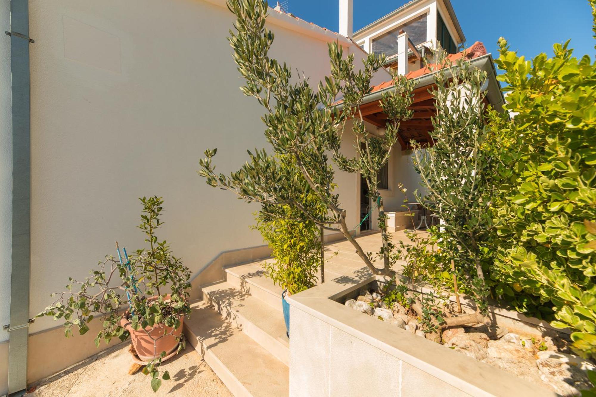 Apartments Lux Bol Ngoại thất bức ảnh