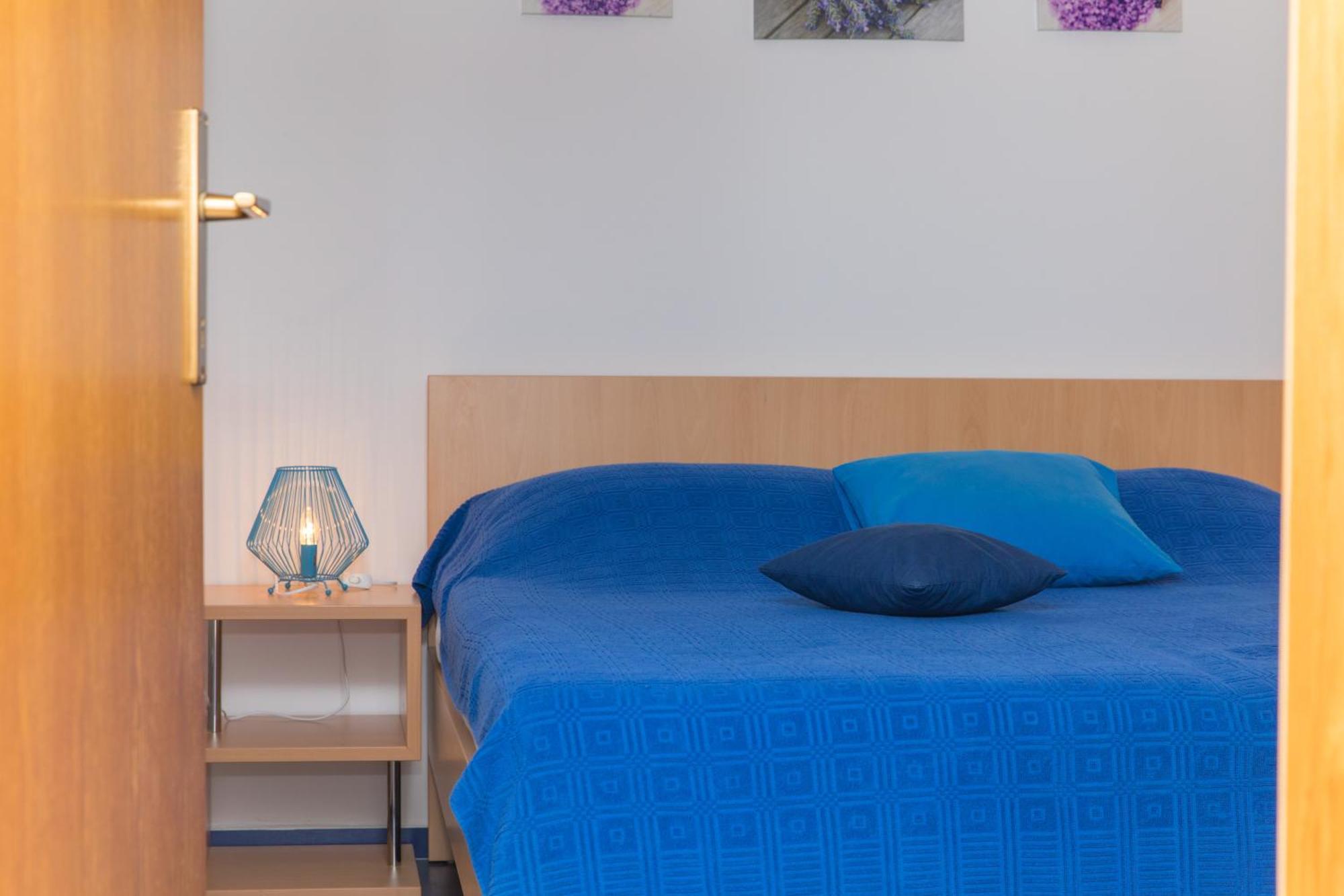 Apartments Lux Bol Ngoại thất bức ảnh